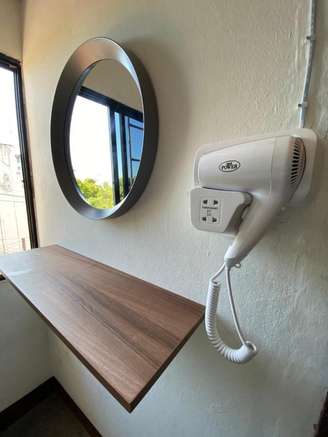 Monkey Toe Guesthouse Csiangmaj Kültér fotó